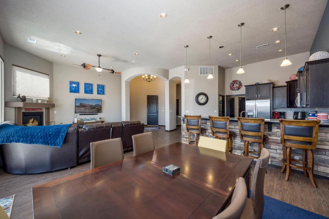 Turtleback Oasis - Minutes To Lake, Hot Springs, Golf - Luxurious, Spacious And Equipped Elephant Butte Eksteriør billede