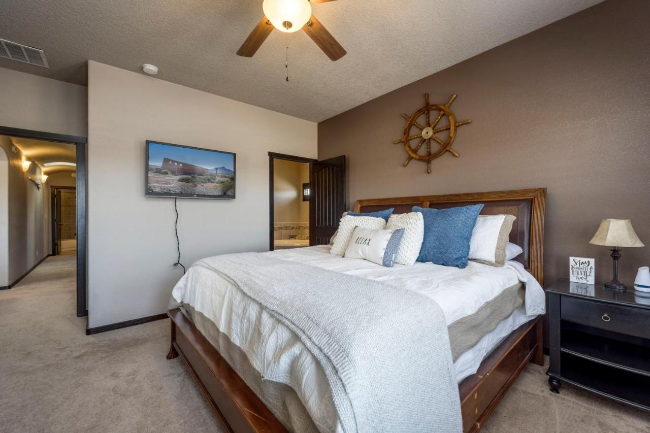 Turtleback Oasis - Minutes To Lake, Hot Springs, Golf - Luxurious, Spacious And Equipped Elephant Butte Eksteriør billede